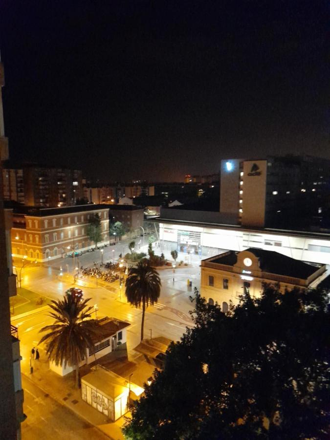 Estudio Frente A Estacion Maria Zambrano 马拉加 外观 照片